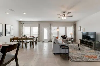 Image de 4 Bedroom 3 Bath Home in Temple
