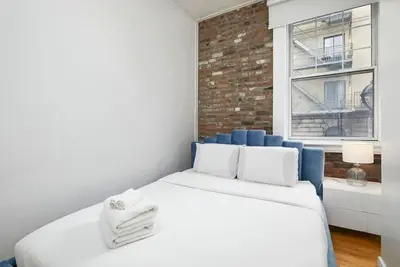 Image de Premium Location | Amazing 4br Downtown Montreal