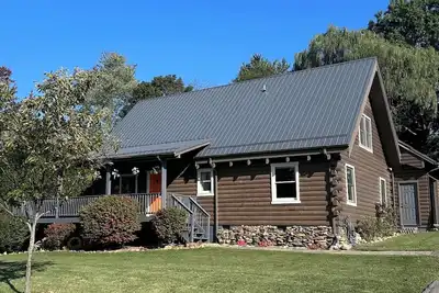Image de Charming 3-bedroom cabin with 10 mins to Virginia Tech