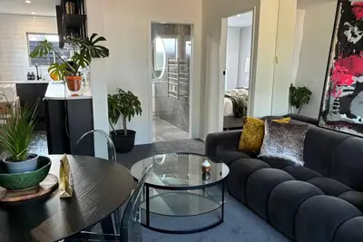 Image de Winifred's Boutique Central Hamilton Apartments. Close to Fmg Stadium