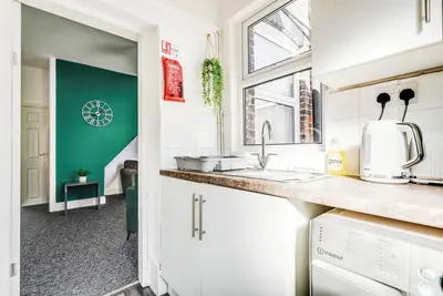 Image de Charming Liverpool Retreat:10Min Drive to Aintree & Anfield, Great for families!