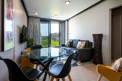 Image de Lux Onyx 207 in Umhlanga Ridge