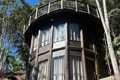 Image de Round cabin with panoramic view