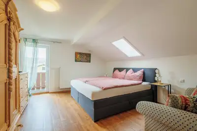 Image de Haus mit Wunderschönem Ausblick und Garten