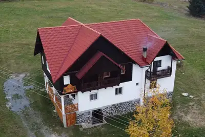 Image de Spacious 6-bedroom chalet in marvelous Călățele near Beliș with WiFi