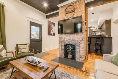 Image de Bourbon Trail 3-bedroom house in Frankfort 1. 5 Miles to Buffalo Trace