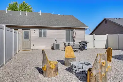 Image de Townhome: Fire Pit & Bbq, 60 Mi to Zion Nat’l Park