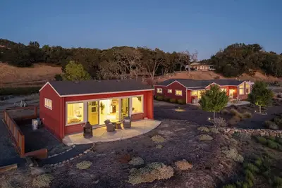 Image de Paradise Ridge Vineyard Retreat - Hot Tub & Views