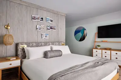 Image de 2 Pool View King & Bunk Suite, Riviera Beach Resort, Indoor Pool, Kids Club