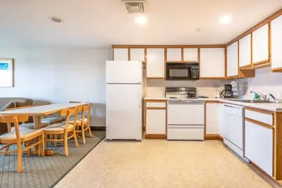 Image de 2br 2 Bath Admiralty Suite, Green Harbor Resort, Championship Golf - 2 Units