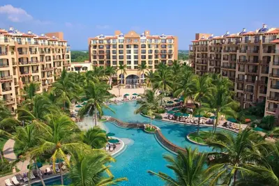 Image de 2| Villa Del Palmar | Concierge | Lux Stay | Pool