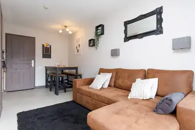Image de Appartement moderne et lumineux à 2 pas de la mer