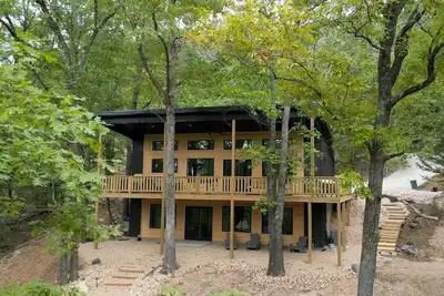 Image de Secluded Lakefront! 4br, Paradise Pad @ Beaver Lake, Sleeps 14