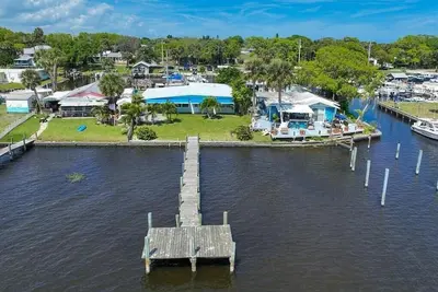 Image de Waterfront Oasis