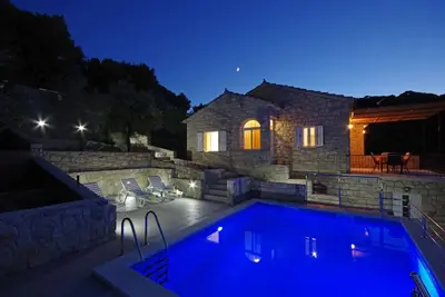 Image de Maison Tonko (10883-K1) - Postira - île de Brac