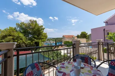 Image de Appartements Dalis (10933-A2) - Milna - île de Brac
