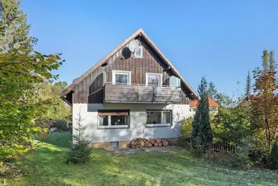 Image de Appartement 'Fewo Harzwichtel Am Waldesrand' avec jardin privé, balcon et Wi-Fi