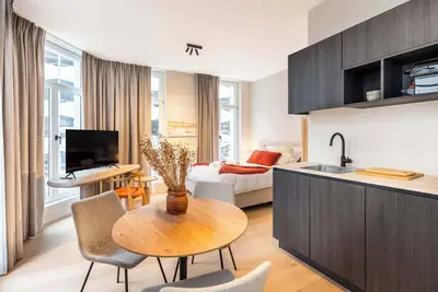 Image de Huswell - Modern Studio with Views