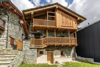 Peaceful Mountain Chalet Surrounded by Nature