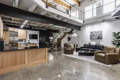 Image de Cozy Spacious 3-bedroom loft in the heart of downtown Indianapolis
