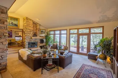 Image de Cozy home with Incredible Views