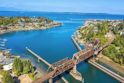 Image de Hillside on North Queen Anne