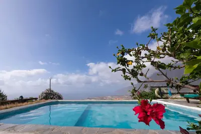Image de Haus mit Traumhafter Aussicht, Pool, Tennis & Grill