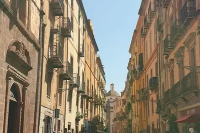 Image de Two-room apartment historic center of Bosa