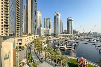 Image de Elegant Dubai 2br | Family-Friendly, Gym & Waterfront