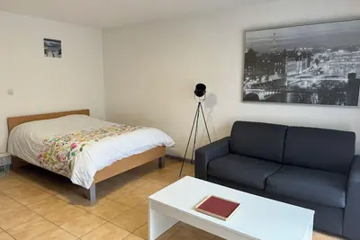 Image de Joli Studio au calme proche Roissy, Chantilly et Astérix