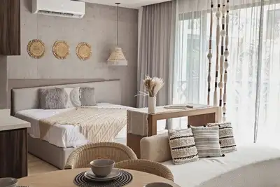 Image de Elegant 2br w/ King Bed, Pools & Rooftop Terrace, Step's Tulum’s Best Beaches