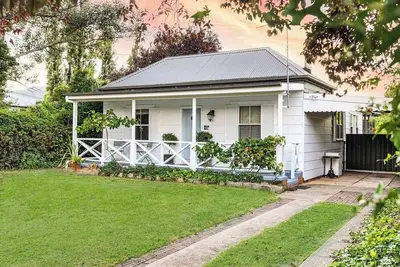 Image de The Little White Cottage Country Elegance Near Cbd