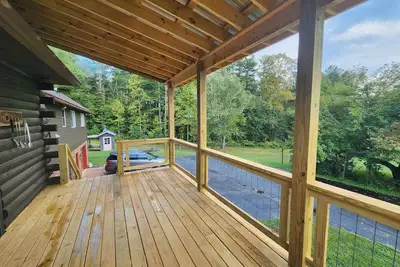 Image de Log Cabin in the Wnc Mountains