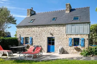 Image de Penty haut de gamme au calme près de la côte
