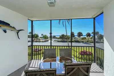 Image de Sunny Siesta Key 1 Bed 1 Bath with Gulf Views Steps to Beach