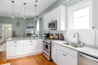 Image de Elegant family home-West End BeltLine