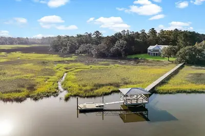 Image de Deep water/Marsh View, Sleeps 10