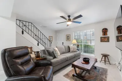 Image de Welcome to the Artisan Nest!