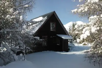 Image de Cosy family and pet friendly chalet in a fabulous scenic alpine setting.