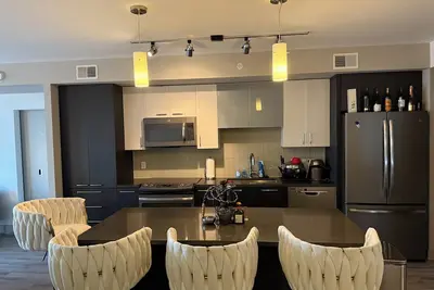 Image de Modern Apartment in the Heart of Tysons, Va – Perfect for Business & Relaxation