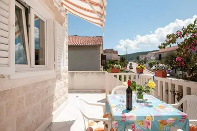 Image de Appartement Anec (103991-A1) - Supetar - île de Brac