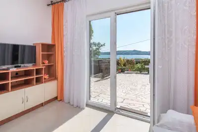 Appartements Vin (107141-A1) - Seget Donji