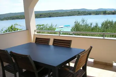 Image de Appartements Ivo (107291-A2) - Veli Rat (Dugi otok)