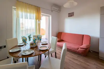 Image de Appartements Tomica (105011-A3) - Novi Vinodolski (Crikvenica)