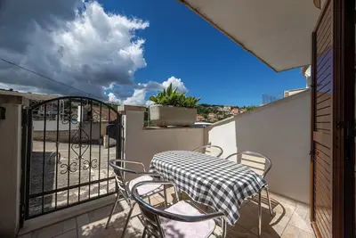 Image de Appartement Ivano (10824-A1) - Splitska - île de Brac