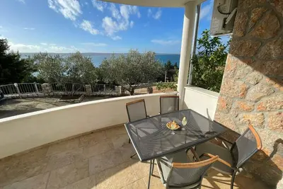 Image de Appartement Ante (10844-A2) - Starigrad Paklenica