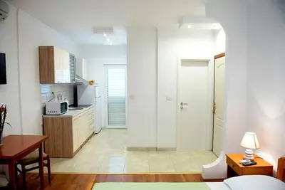 Image de Appartements et Chambres Robi (108751-A2) - Podstrana