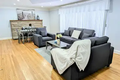 Image de Luxurious 3- Bedroom place