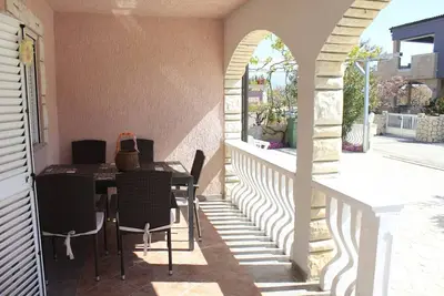 Image de Appartements Almond (10938-A1) - Vir - île de Vir