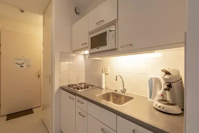 Image de An Apartment That is Attractively Furnished